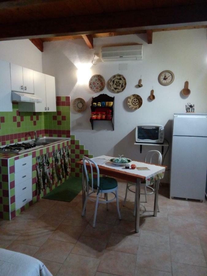アルゲーロResidenza Agrituristica Santa Lucia Con Piscinaアパートメント エクステリア 写真