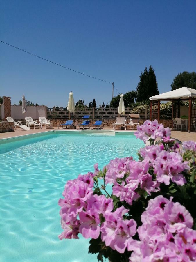 アルゲーロResidenza Agrituristica Santa Lucia Con Piscinaアパートメント エクステリア 写真